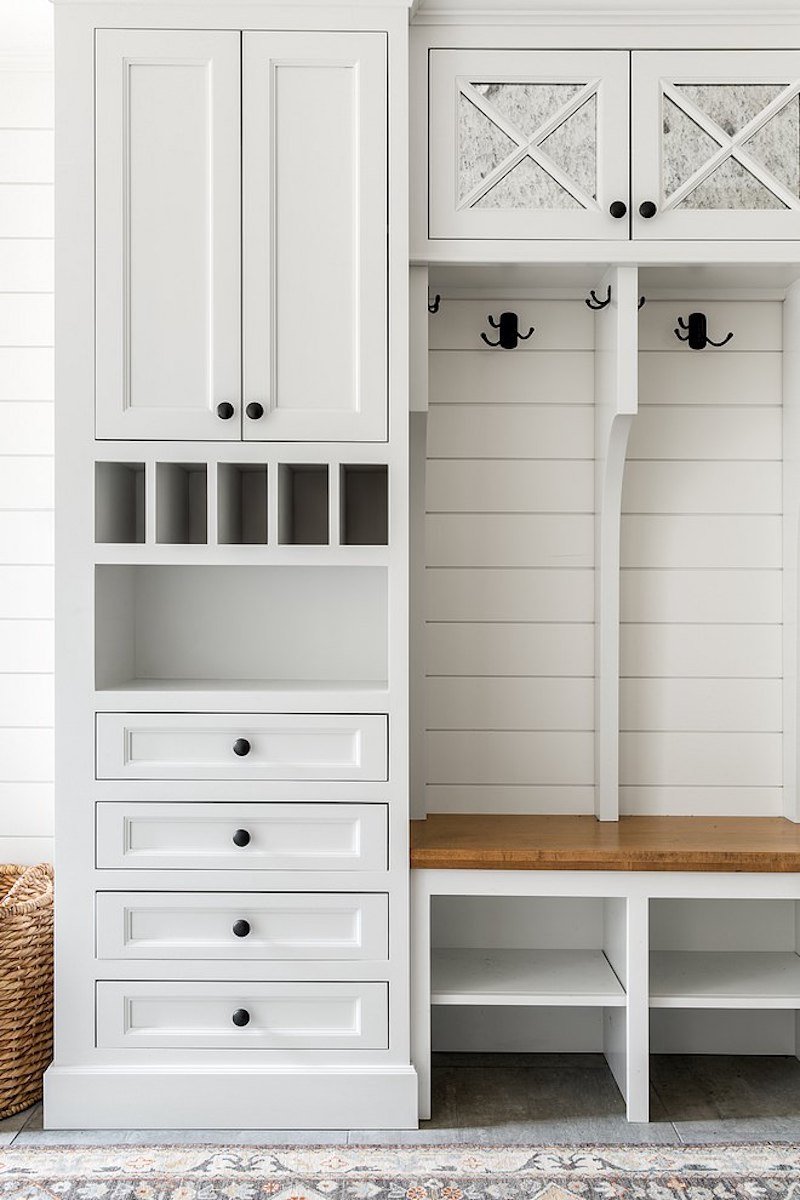 Drop Zone vs. Mudroom: Maximize Entryway Space - My Custom Closet