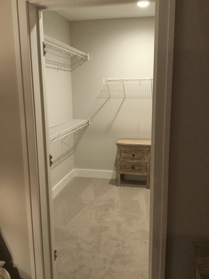 Wire discount rack wardrobe